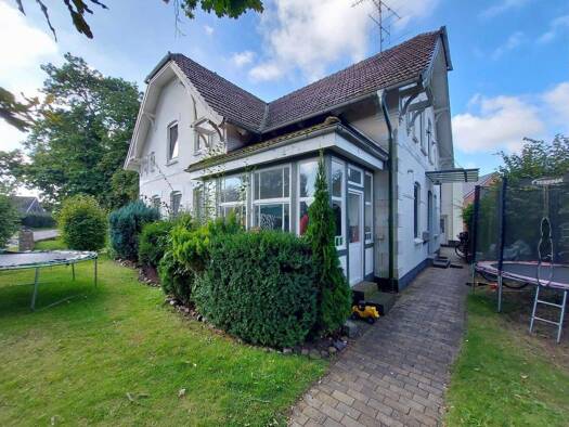 Mehrfamilienhaus zum Kauf 690.000 € 24 Zimmer 602,3 m² 1.602 m² Grundstück Westerrönfeld 24784