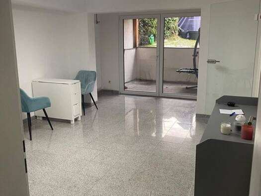 Wohnung zur Miete 699 € 2,5 Zimmer 53 m² frei ab sofort Dettingen unter Teck 73265