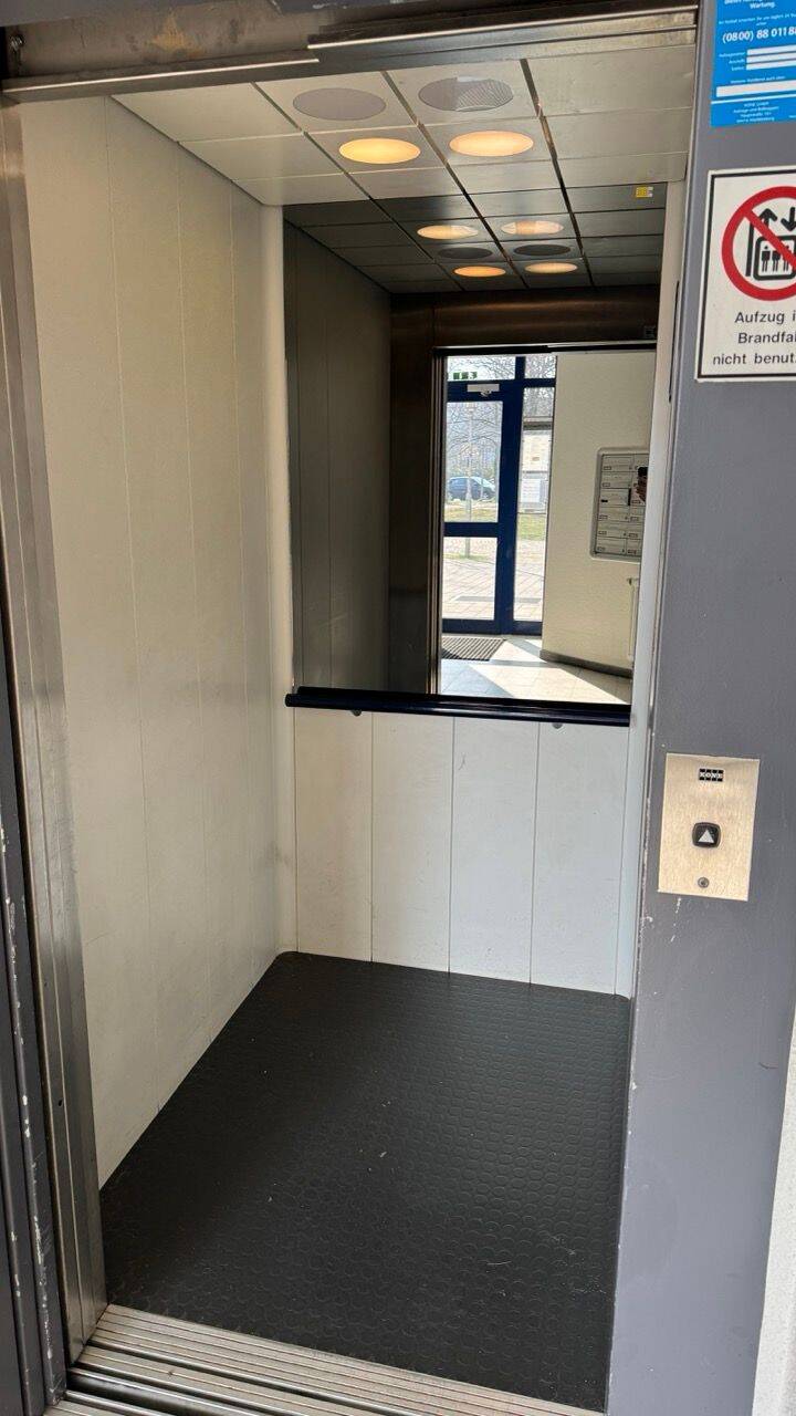 Property thumbnail 9