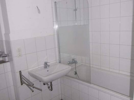 Wohnung zur Miete 239 € 4 Zimmer 85 m² EG frei ab 08.12.2025 Eichenallee 1 c Geisweid Siegen 57078