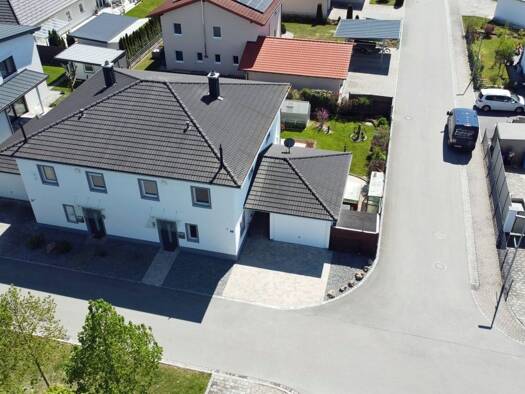 Doppelhaushälfte zum Kauf 525.000 € 4 Zimmer 128 m² 362 m² Grundstück frei ab sofort Pocking Pocking 94060
