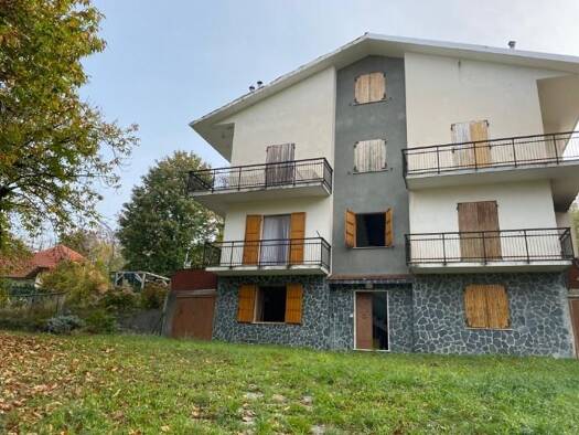 Mehrfamilienhaus zum Kauf 58.000 € 8 Zimmer 150 m² 400 m² Grundstück frei ab sofort Urbe 17048