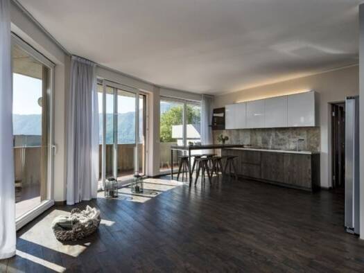 Studio zum Kauf 990.000 € 4 Zimmer 149 m² frei ab sofort Campione d'Italia