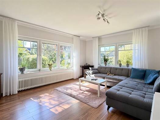 Einfamilienhaus zum Kauf 389.000 € 5 Zimmer 130 m² 1.468 m² Grundstück frei ab 01.10.2026 Extum Aurich 26605