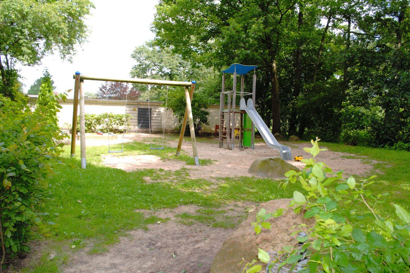 Immobilie in Pinneberg - Große 3 1/2-Zi.-Wohnung im Grünen von Pinneberg-Waldenau, Nähe HH! - Bild 1