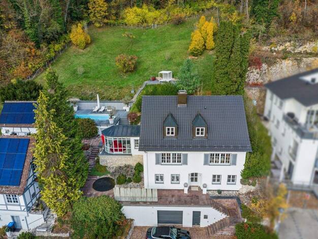 Einfamilienhaus zum Kauf 8 Zimmer 261 m² 4.878 m² Grundstück Blaubeuren Blaubeuren 89143