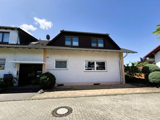 Doppelhaushälfte zum Kauf 510.000 € 5 Zimmer 150,4 m² 302 m² Grundstück frei ab sofort Neudorf Graben-Neudorf 76676