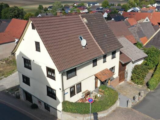 Einfamilienhaus zum Kauf 249.000 € 8 Zimmer 180 m² 538 m² Grundstück Götzingen Buchen (Odenwald) 74722