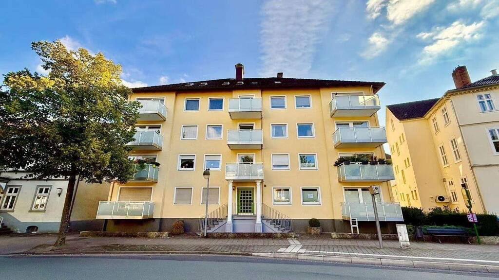 Wohnung zur Miete 850 € 4 Zimmer 107 m² 1. Geschoss frei ab 01.05.2026 Kaiserplatz 5 Bad Pyrmont 31812