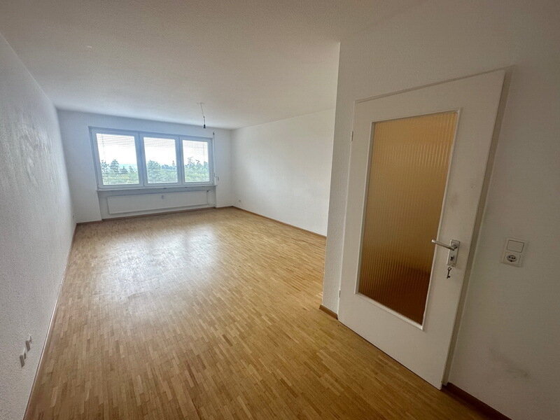 Wohnung zur Miete 845 € 3 Zimmer 76 m²<br/>Wohnfläche 2.<br/>Geschoss ab sofort<br/>Verfügbarkeit Viktoriastr. 8 Kronberg Kronberg 61476