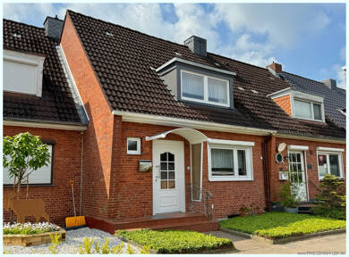 Reihenmittelhaus zum Kauf 165.000 € 3 Zimmer 75 m² 254 m² Grundstück Husum Husum 25813