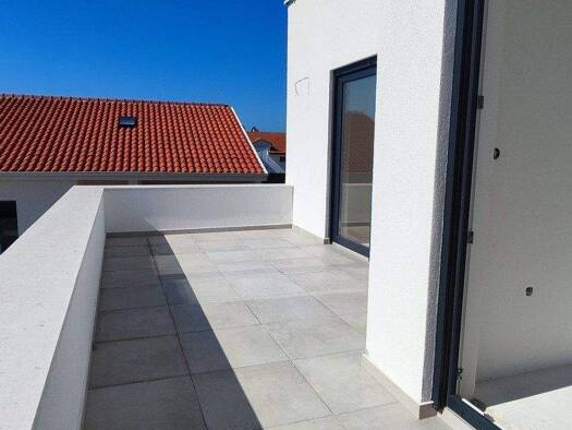 Villa zum Kauf 442.000 € 168 m² Srima