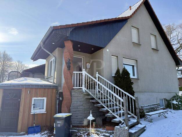 Doppelhaushälfte zum Kauf 199.000 € 6 Zimmer 195 m² 1.244 m² Grundstück Neu Poserin 19399