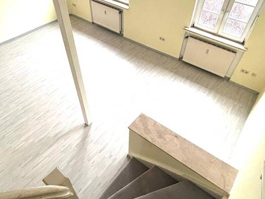 Maisonette zur Miete 1.100 € 4 Zimmer 95 m² Geschoss 2/3 frei ab sofort Radio Bremen Bremen 28211