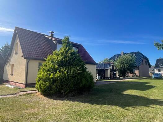 Haus zum Kauf 499.000 € 10 Zimmer 290 m² 945 m² Grundstück Wiek Wiek 18556