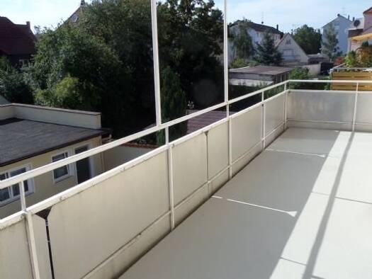 Wohnung zur Miete 830 € 3 Zimmer 83 m² Geschoss 1/2 frei ab sofort Singen Singen (Hohentwiel) 78224