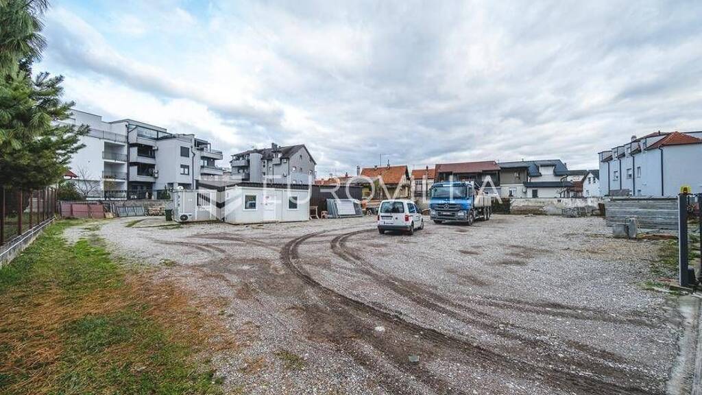 Land-/Forstwirtschaft zur Miete 2.200 € Lazinska ulica Rudes - Ljubljanica