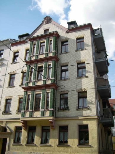 Maisonette zur Miete 498 € 3 Zimmer 84,1 m²<br/>Wohnfläche 4.<br/>Geschoss ab sofort<br/>Verfügbarkeit Werdauer Straße 24 Mitte - West 135 Zwickau 08056