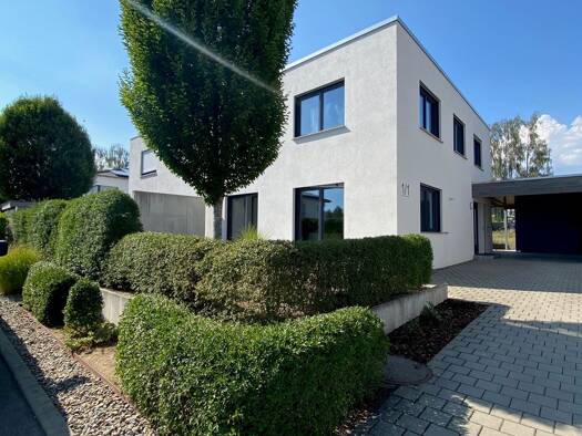 Doppelhaushälfte zur Miete 1.210 € 4,5 Zimmer 140 m² 286 m² Grundstück frei ab 01.09.2026 Oggelshausen Oggelshausen 88422