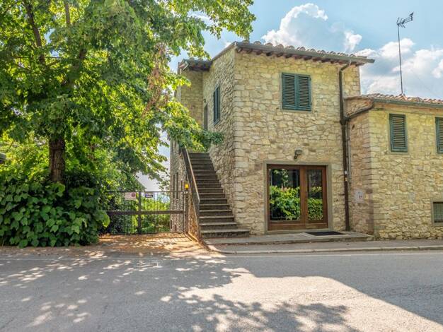 Bauernhaus zum Kauf 585.000 € 15 Zimmer 270 m² 421 m² Grundstück Castellina in Chianti 53011