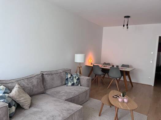 Terrassenwohnung zur Miete 1.800 € 2 Zimmer 72 m² Geschoss EG/7 frei ab 01.10.2026 Thalk.Obersendl.-Forsten-Fürstenr.-Solln München 81379
