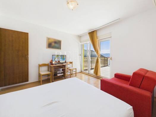 Studio zum Kauf 126.000 € 1 Zimmer Novi Vinodolski 51250