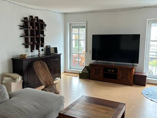 Wohnung zur Miete 980 € 3 Zimmer 99 m² 2. Geschoss frei ab 01.12.2025 Eltviller Str. 43 Kiedrich 65399