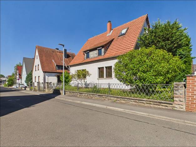 Einfamilienhaus zum Kauf 387.000 € 140 m² 489 m² Grundstück Goldbach Goldbach 63773