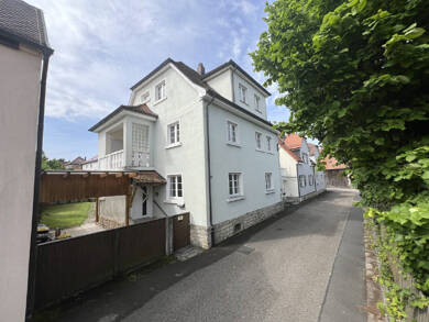 Einfamilienhaus zum Kauf 279.000 € 9 Zimmer 150 m² 463 m² Grundstück frei ab sofort Uffenheim Uffenheim 97215