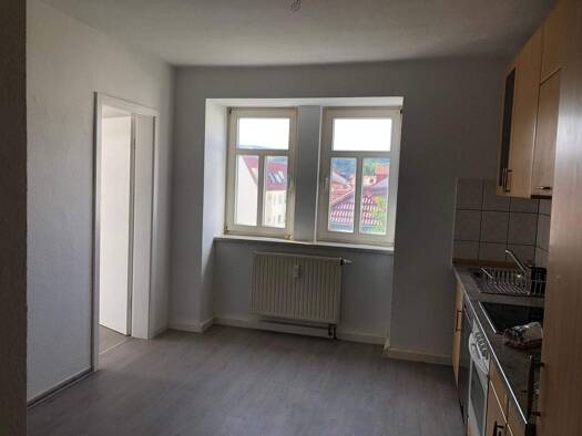 Wohnung zur Miete 500 € 72 m² frei ab 15.01.2026 Karl-Marien-Straße 13 Arnstadt 99310