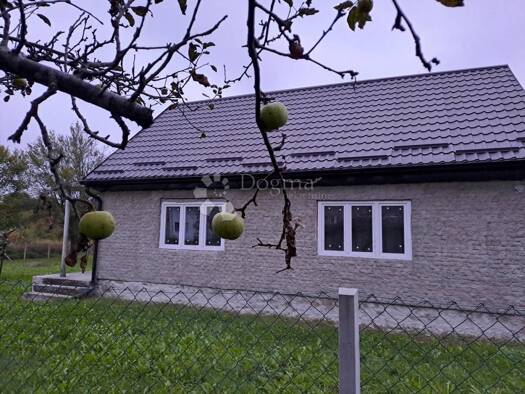 Einfamilienhaus zum Kauf 88.000 € 4 Zimmer 100 m² Gvozd Vrginmost 44410