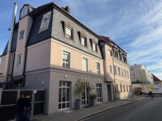 Stadthaus zum Kauf provisionsfrei 3.790.000 € 30 Zimmer 675 m² 500 m² Grundstück Innenstadt Erlangen 91054