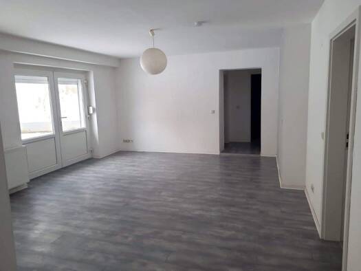 Wohnung zur Miete 510 € 4 Zimmer 100,3 m² Großleinunger Weg 5 Wallhausen 06528
