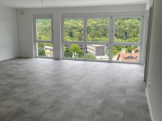 Wohnung zur Miete 1.165 € 3,5 Zimmer 105 m² frei ab 01.12.2026 Stühlingen Stühlingen 79780