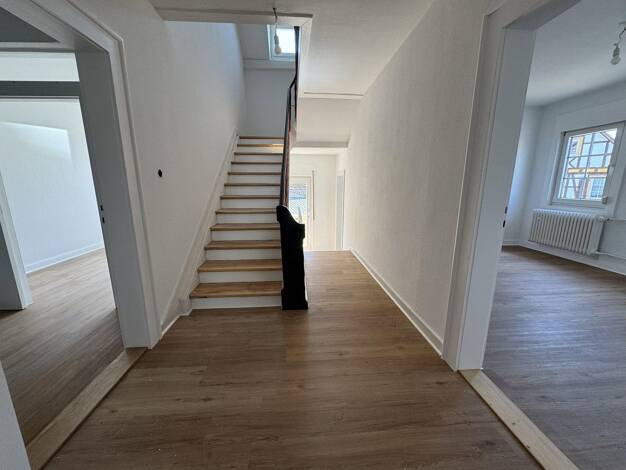 Einfamilienhaus zur Miete 1.590 € 8 Zimmer 200 m² 324 m² Grundstück frei ab 01.11.2026 Wersau Brensbach 64395