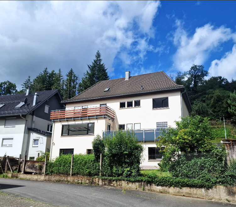 Einfamilienhaus zur Miete 1.400 € 7 Zimmer 180 m²<br/>Wohnfläche 561 m²<br/>Grundstück Billigheim Billigheim 74842