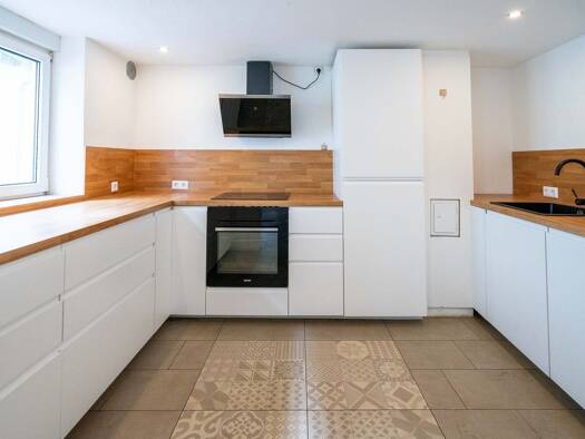 Doppelhaushälfte zur Miete 1.150 € 6 Zimmer 134,5 m² 532 m² Grundstück Blaubeuren Blaubeuren 89143