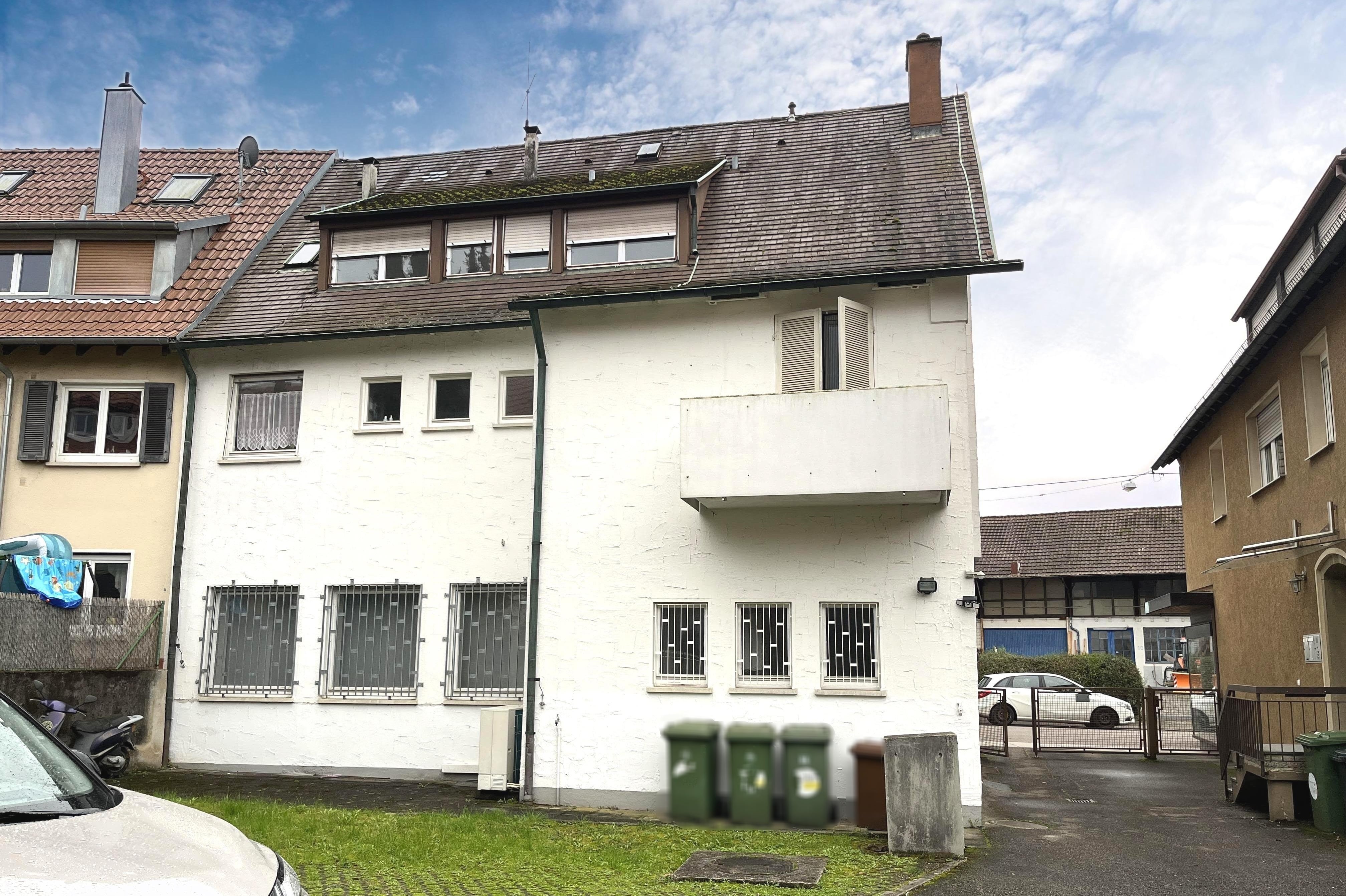 Mehrfamilienhaus zum Kauf provisionsfrei 730.000 € 7 Zimmer 155 m²<br/>Wohnfläche 470 m²<br/>Grundstück Mühlhausen Stuttgart 70378