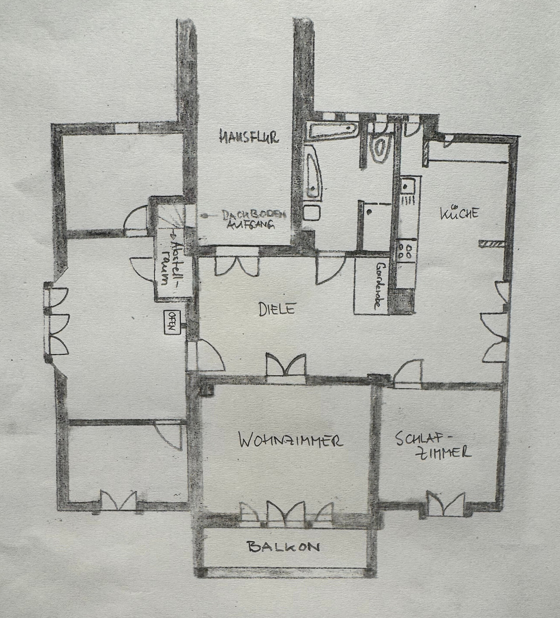 Wohnung zur Miete 1.296 € 5 Zimmer 108 m²<br/>Wohnfläche 01.02.2025<br/>Verfügbarkeit Radebeul 01445