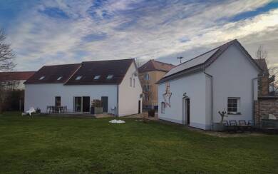 Einfamilienhaus zum Kauf 468.000 € 4 Zimmer 185 m² 1.266 m² Grundstück Heinrich-Heine-Straße 14 Am Stadtrand Hoyerswerda 02977