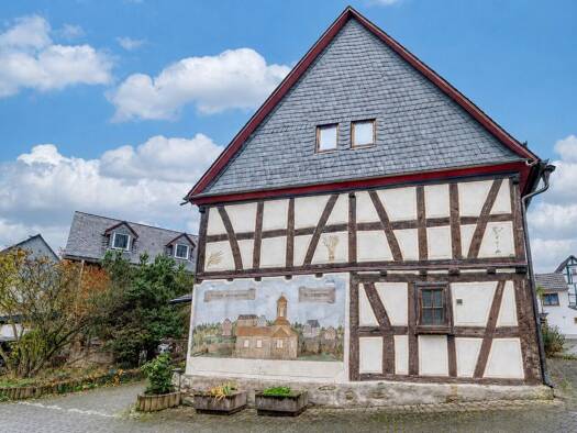 Einfamilienhaus zum Kauf provisionsfrei 109.000 € 4 Zimmer 114 m² 118 m² Grundstück Biskirchen Leun 35638