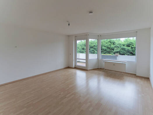 Wohnung zum Kauf 149.000 € 3 Zimmer 77,5 m² 1. Geschoss Delmenhorst 27755