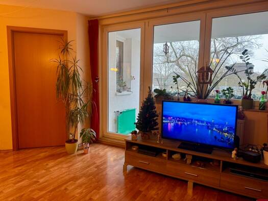 Wohnung zur Miete 770 € 3 Zimmer 76,8 m² Geschoss 3/4 frei ab 01.03.2026 Kernstadt Paderborn 33098