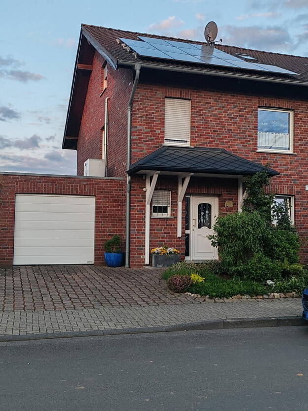 Doppelhaushälfte zum Kauf provisionsfrei 529.000 € 4 Zimmer 156 m² 378 m² Grundstück frei ab 01.02.2026 Bauchem Geilenkirchen 52511