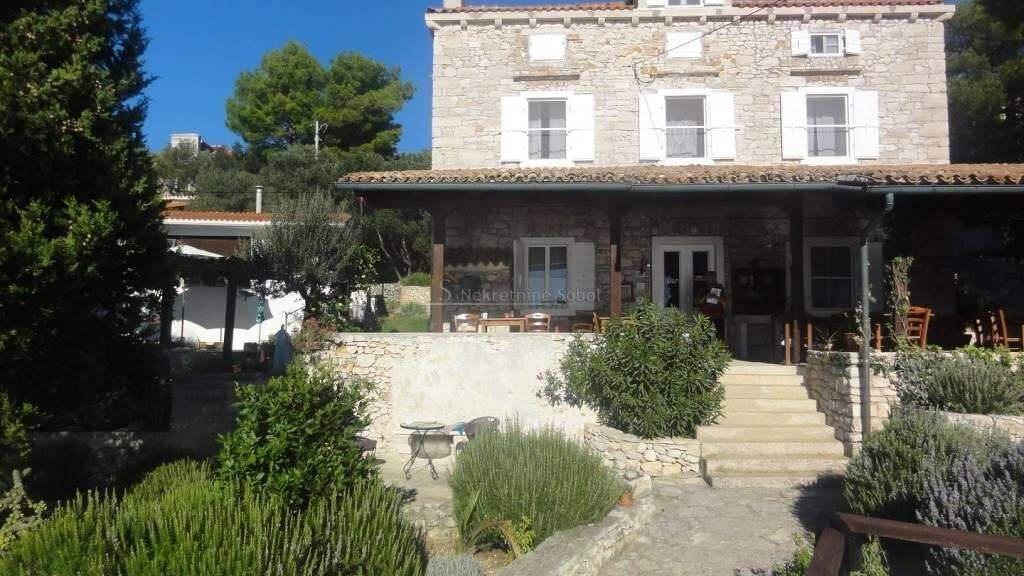 Ladenfläche zum Kauf 1.100.000 € 10 Zimmer Mali Losinj