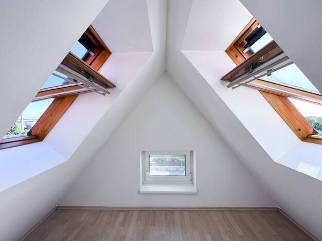 Wohnung zur Miete 407 € 3 Zimmer 52,2 m² 5. Geschoss frei ab sofort Herrenkrugstraße 199 Dessauer Straße Magdeburg 39114