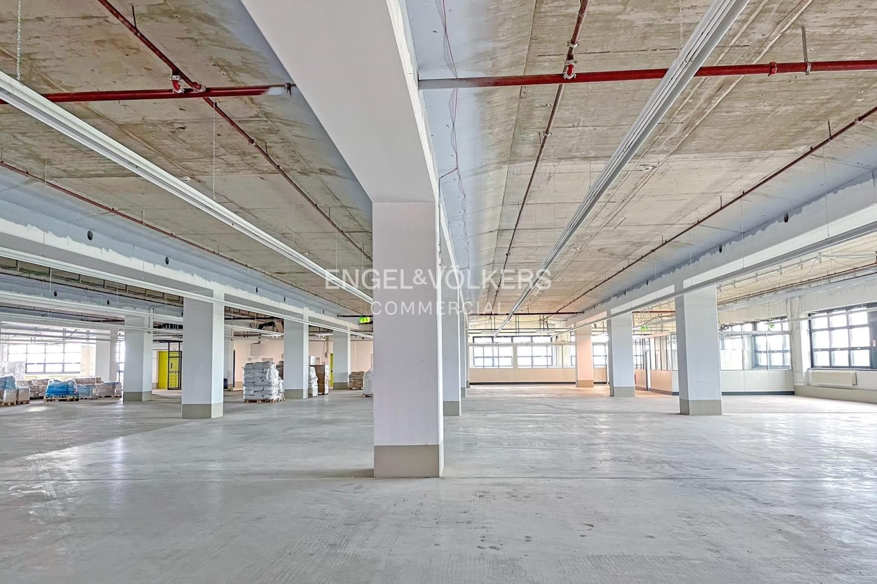 Halle/Industriefläche zur Miete provisionsfrei 6,70 € 3.054 m²<br/>Lagerfläche ab 3.054 m²<br/>Teilbarkeit Tegel Berlin 13507