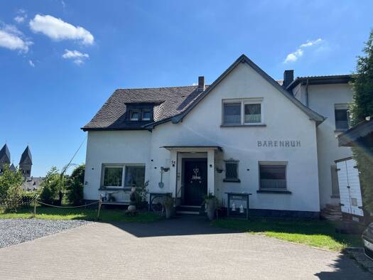 Haus zum Kauf 315.000 € 6 Zimmer 230 m² 1.469 m² Grundstück Andernach Andernach 56626
