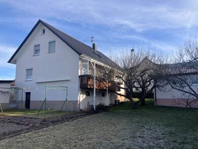 Haus zum Kauf 379.000 € 8 Zimmer 132 m² 735 m² Grundstück Denkingen Denkingen 78588