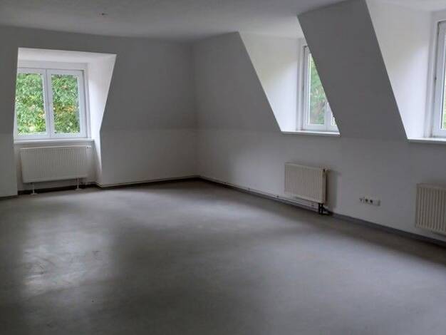 Wohnung zur Miete 871 € 3 Zimmer 87,1 m² Dachgeschoss frei ab 02.08.2025 Brünhildestraße 77 Werder (Havel) Werder 14542